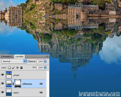 Photoshop将建筑物图片制作出水波倒影效果